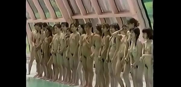  Naked Swimming - Japan